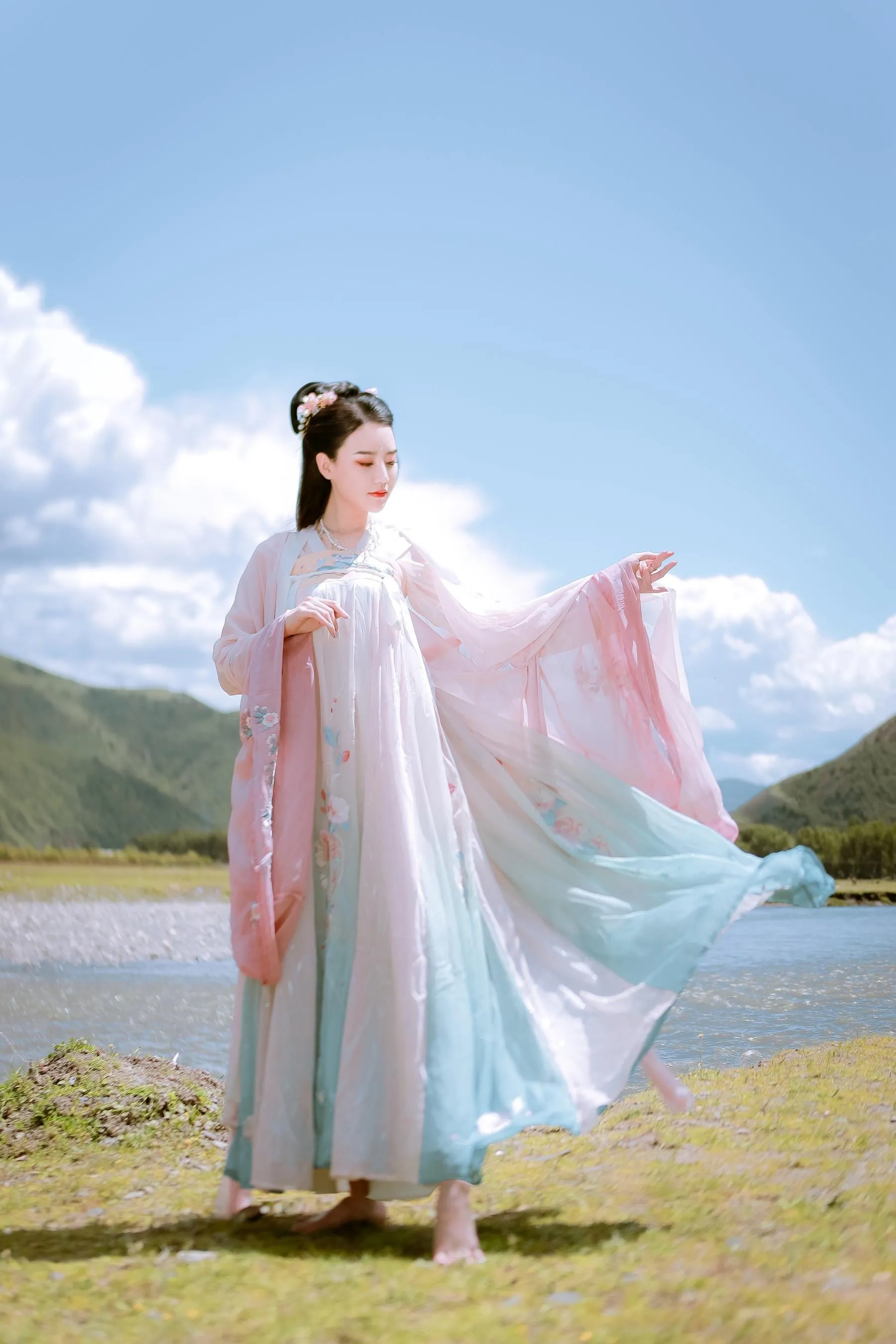 [YITUYU艺图语]2022.02.03 踏青 婷婷 [22P]插图7